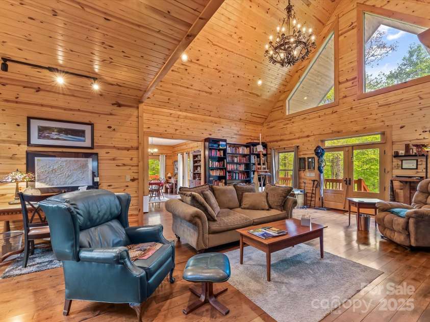 917 Otter Mountain Road, Topton, NC 28781.  MLS# CAR4255852, YatesRealty ID 11751. 