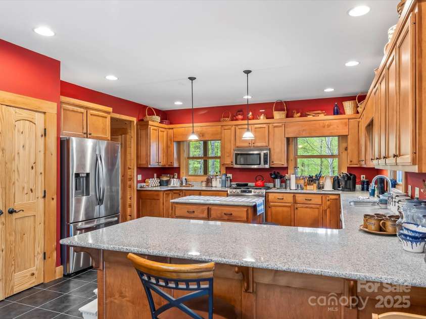 917 Otter Mountain Road, Topton, NC 28781.  MLS# CAR4255852, YatesRealty ID 11751. 