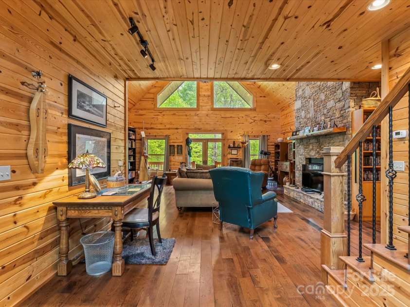 917 Otter Mountain Road, Topton, NC 28781.  MLS# CAR4255852, YatesRealty ID 11751. 