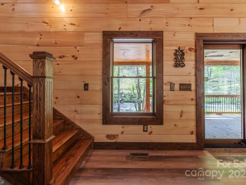 91 Riverview Drive, Robbinsville, NC 28771.  MLS# CAR4257153, YatesRealty ID 11752. 