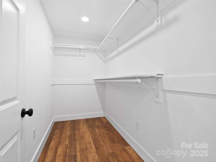 11 Riemar Lane, Waynesville, NC 28786.  MLS# CAR4306139, YatesRealty ID 11753. 