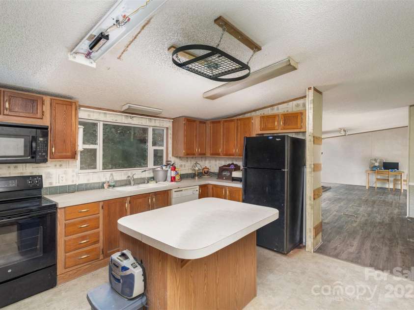 811 Acclaim Drive, York, SC 29745.  MLS# CAR4257296, YatesRealty ID 11753. 