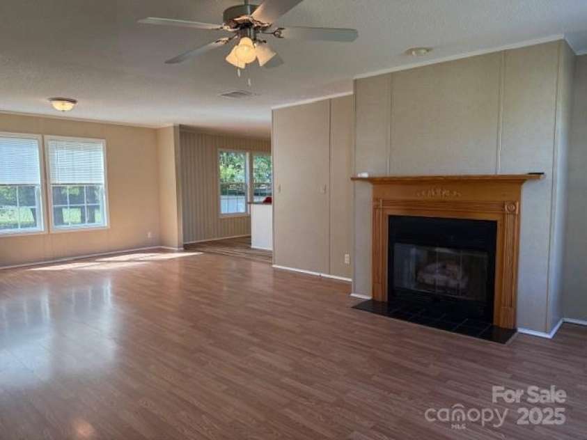 109 Highfield Court, Shelby, NC 28150.  MLS# CAR4313213, YatesRealty ID 11755. 
