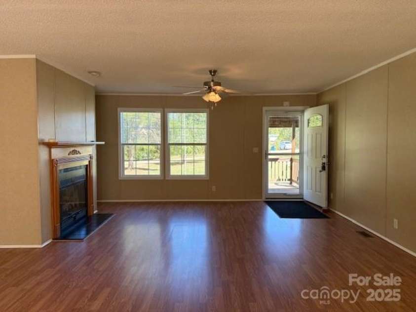 109 Highfield Court, Shelby, NC 28150.  MLS# CAR4313213, YatesRealty ID 11755. 