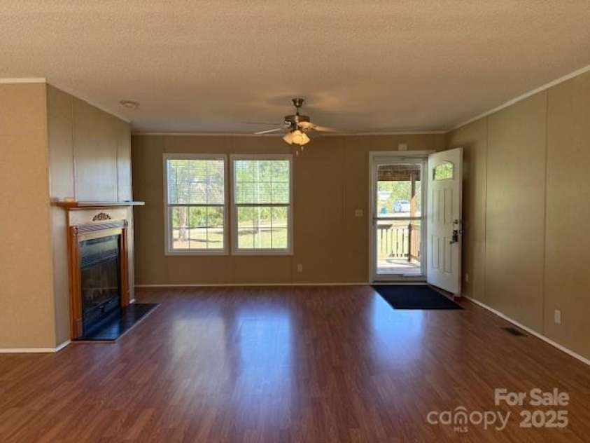 109 Highfield Court, Shelby, NC 28150.  MLS# CAR4313213, YatesRealty ID 11755. 