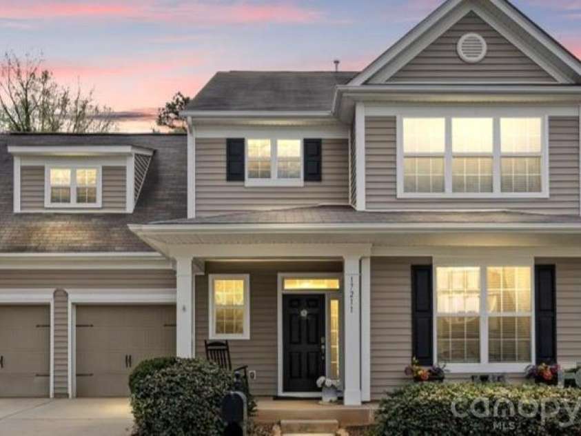17211 Caldwell Track Drive, Huntersville, NC 28078.  MLS# CAR4357369, YatesRealty ID 11755. 