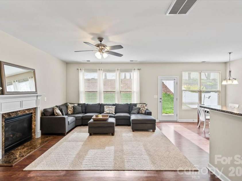 17211 Caldwell Track Drive, Huntersville, NC 28078.  MLS# CAR4357369, YatesRealty ID 11755. Living room