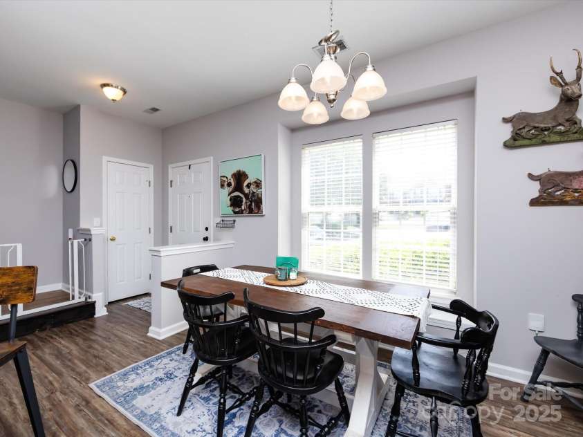 2147 Lake Breeze Lane, Denver, NC 28037.  MLS# CAR4256936, YatesRealty ID 11755. Breakfast ARea