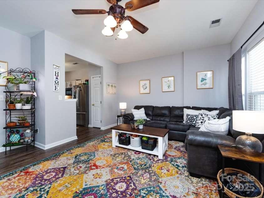 2147 Lake Breeze Lane, Denver, NC 28037.  MLS# CAR4256936, YatesRealty ID 11755. Family Room