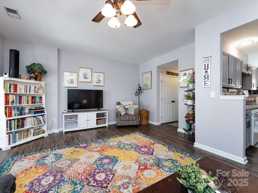 2147 Lake Breeze Lane, Denver, NC 28037.  MLS# CAR4256936, YatesRealty ID 11755. Family Room