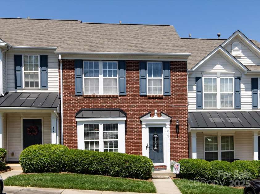 2147 Lake Breeze Lane, Denver, NC 28037.  MLS# CAR4256936, YatesRealty ID 11755. Front