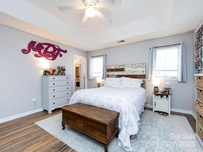 2147 Lake Breeze Lane, Denver, NC 28037.  MLS# CAR4256936, YatesRealty ID 11755. Primary Bedroom