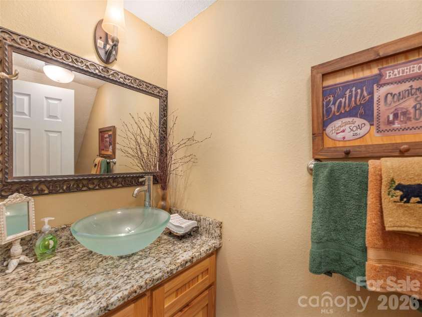 90 Lionheart Lane, Maggie Valley, NC 28751.  MLS# CAR4370064, YatesRealty ID 11756. 