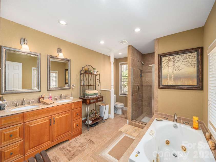 90 Lionheart Lane, Maggie Valley, NC 28751.  MLS# CAR4370064, YatesRealty ID 11756. 