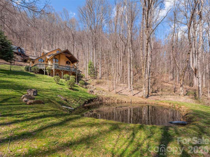 90 Lionheart Lane, Maggie Valley, NC 28751.  MLS# CAR4370064, YatesRealty ID 11756. 