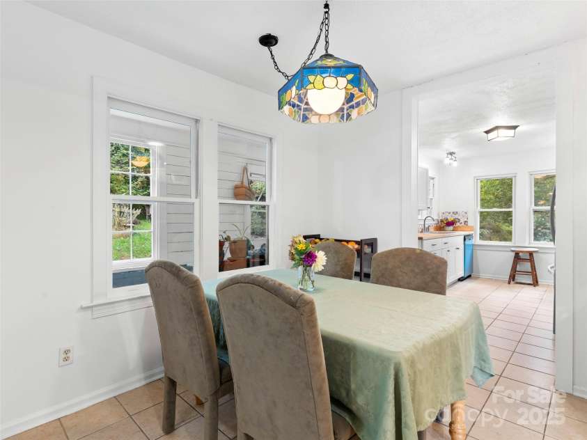 27 Barkn Cove, Canton, NC 28716.  MLS# CAR4304435, YatesRealty ID 11757. 