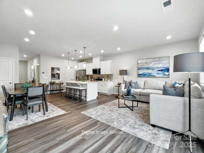 7108 Hodges Meadow Lane, Charlotte, NC 28213.  MLS# CAR4257321, YatesRealty ID 11757. 