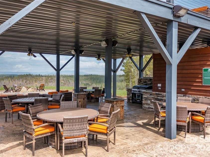 193, 199 Table Rock Trace, Valdese, NC 28690.  MLS# CAR4257208, YatesRealty ID 11758. 