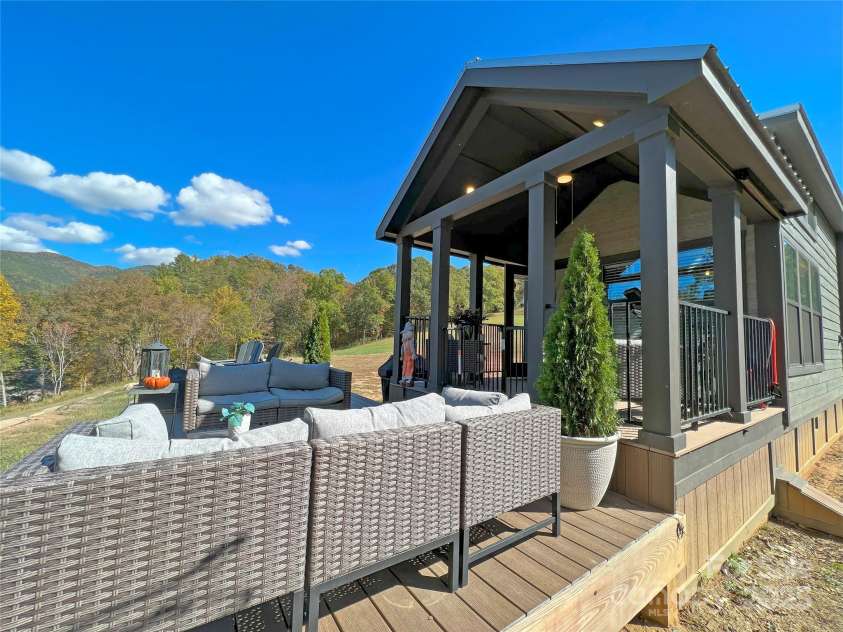 150 Easy Street, Hot Springs, NC 28743.  MLS# CAR4257068, YatesRealty ID 11759. 