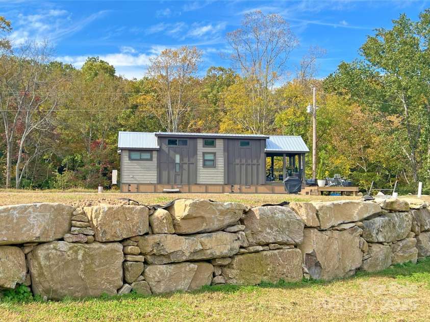 150 Easy Street, Hot Springs, NC 28743.  MLS# CAR4257068, YatesRealty ID 11759. 