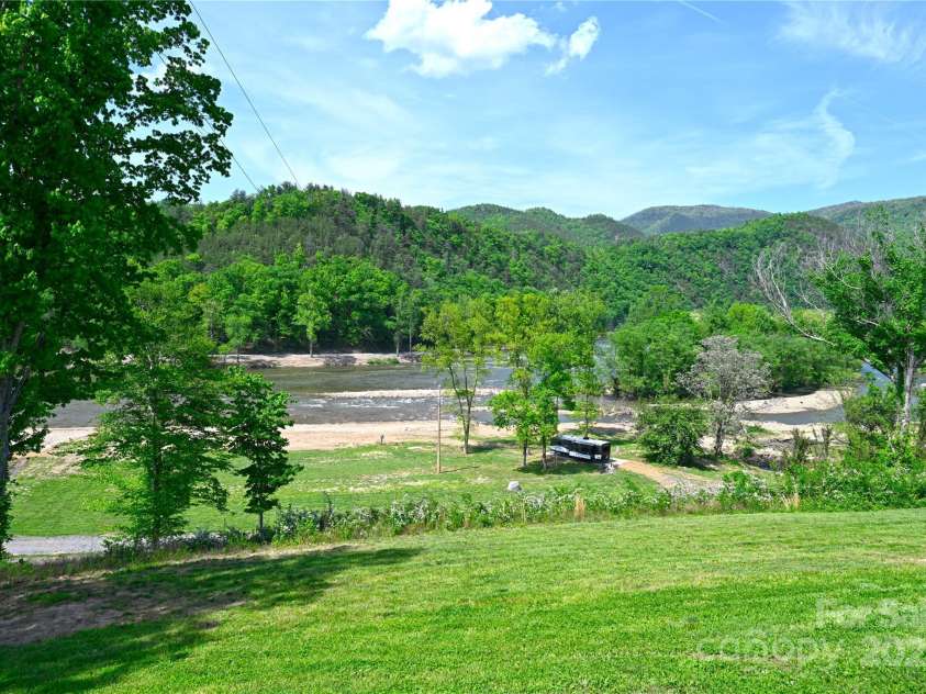 150 Easy Street, Hot Springs, NC 28743.  MLS# CAR4257068, YatesRealty ID 11759. 