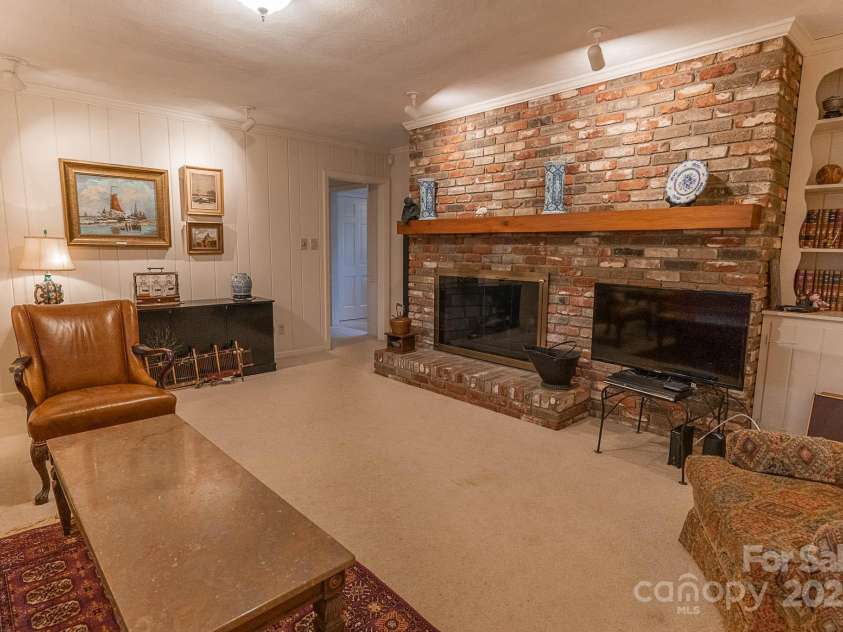 2541 Pinewood Road, Gastonia, NC 28054.  MLS# CAR4219606, YatesRealty ID 1176. 