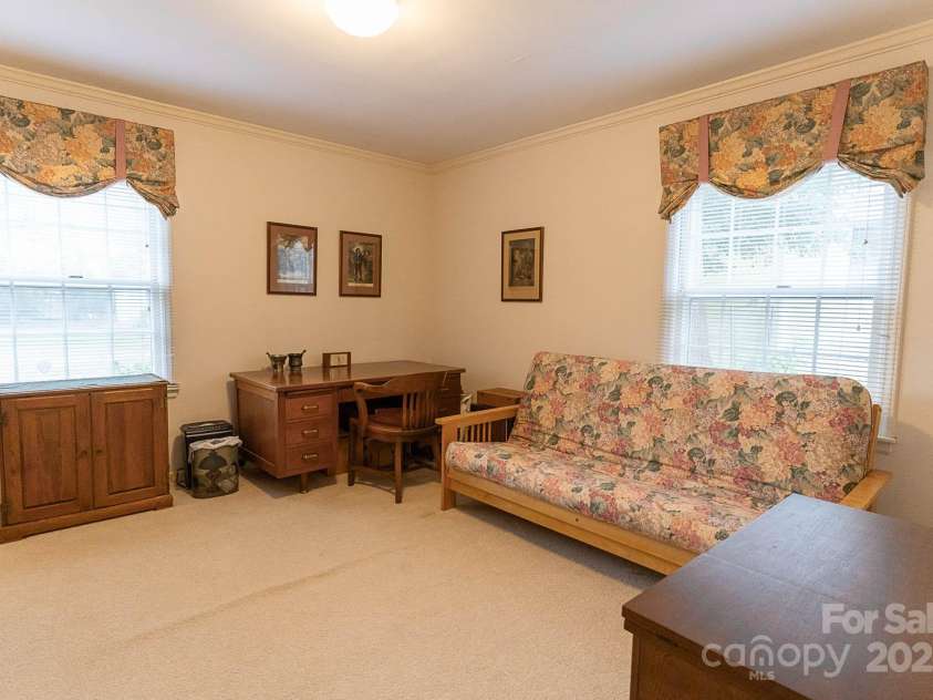 2541 Pinewood Road, Gastonia, NC 28054.  MLS# CAR4219606, YatesRealty ID 1176. 