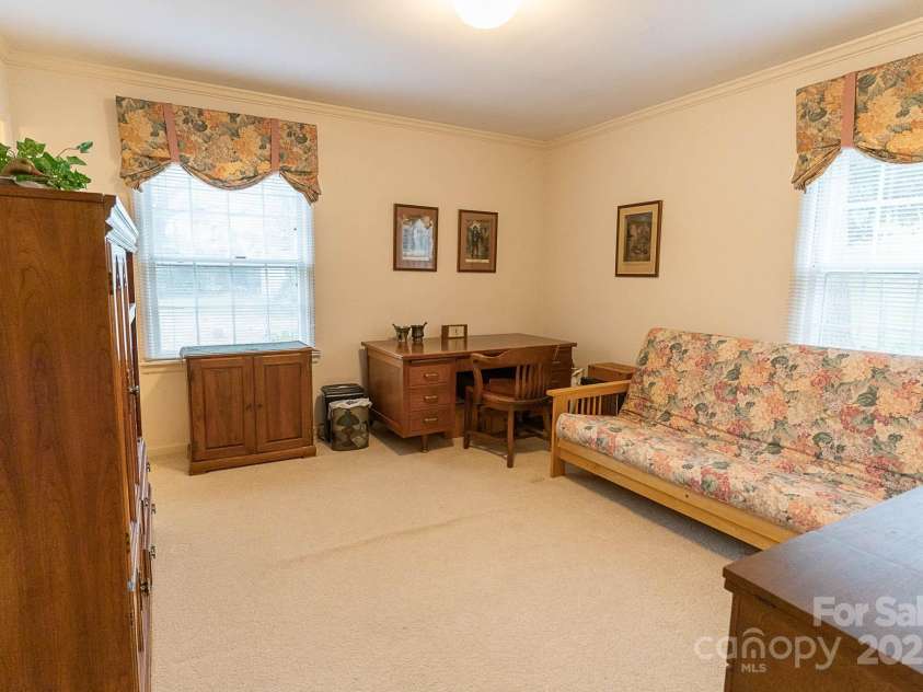 2541 Pinewood Road, Gastonia, NC 28054.  MLS# CAR4219606, YatesRealty ID 1176. 