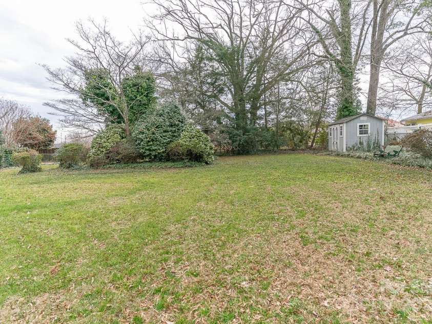 2541 Pinewood Road, Gastonia, NC 28054.  MLS# CAR4219606, YatesRealty ID 1176. 