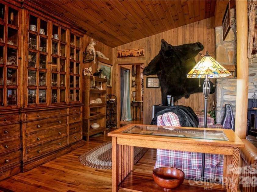 2736 White Oak Flats Road, Green Mountain, NC 28740.  MLS# CAR4327209, YatesRealty ID 1176. 