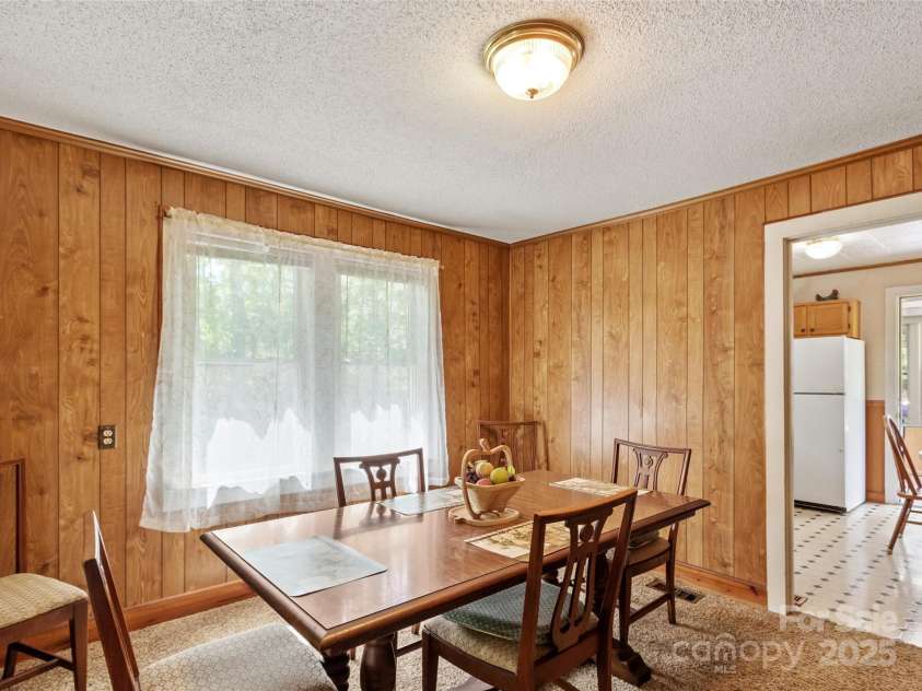 43 Charter Way, Burnsville, NC 28714.  MLS# CAR4256306, YatesRealty ID 11763. 