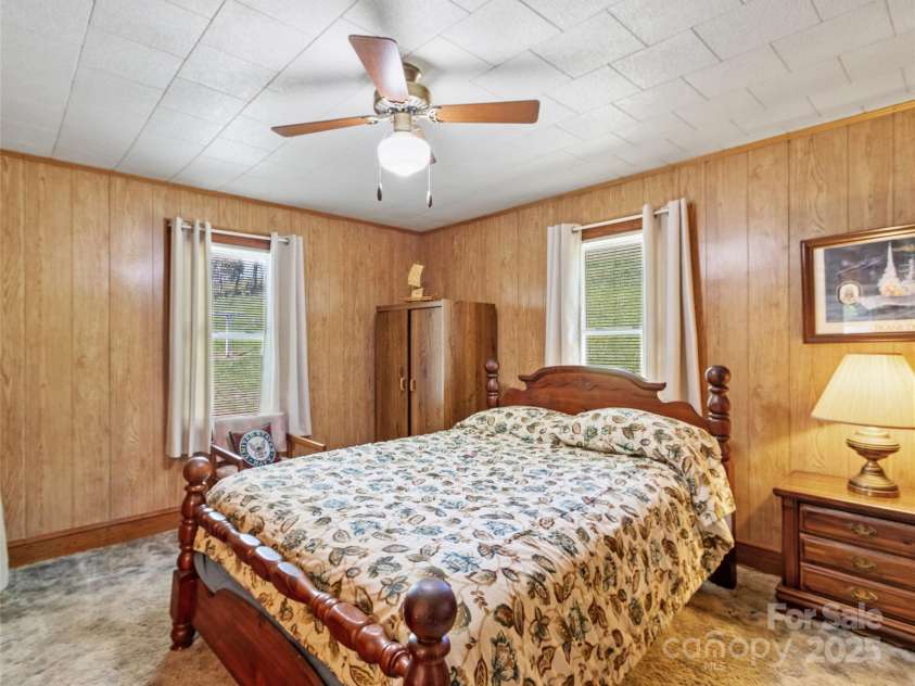43 Charter Way, Burnsville, NC 28714.  MLS# CAR4256306, YatesRealty ID 11763. Bedroom #1
