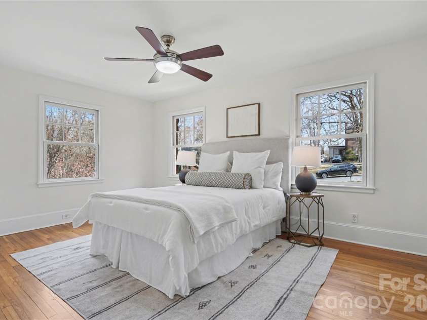 470 Livingston Drive, Charlotte, NC 28211.  MLS# CAR4352162, YatesRealty ID 11763. Primary Bedroom 