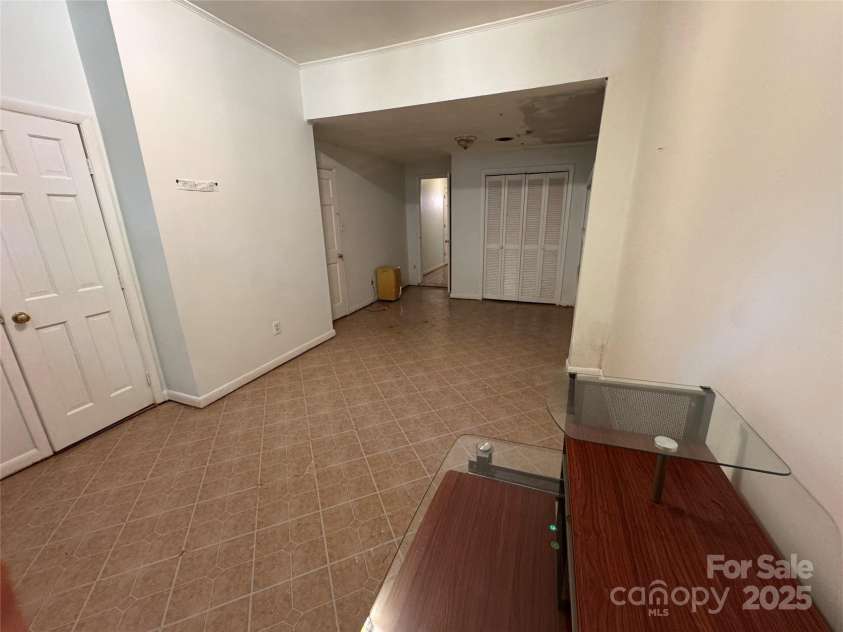 223 Cowan Valley Estates, Sylva, NC 28779.  MLS# CAR4257406, YatesRealty ID 11765. 