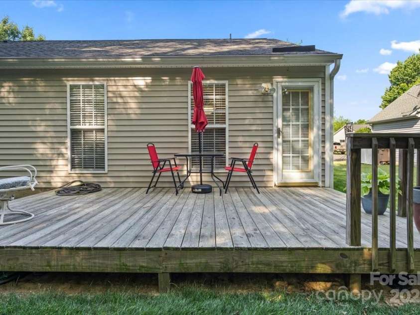 3604 Braefield Drive, Indian Trail, NC 28079.  MLS# CAR4253392, YatesRealty ID 11770. 