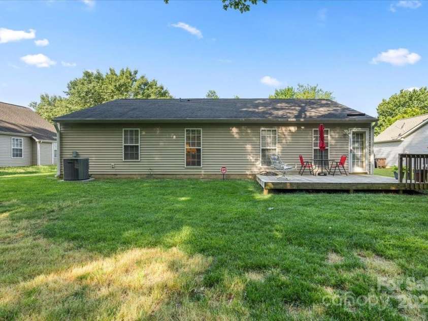 3604 Braefield Drive, Indian Trail, NC 28079.  MLS# CAR4253392, YatesRealty ID 11770. 