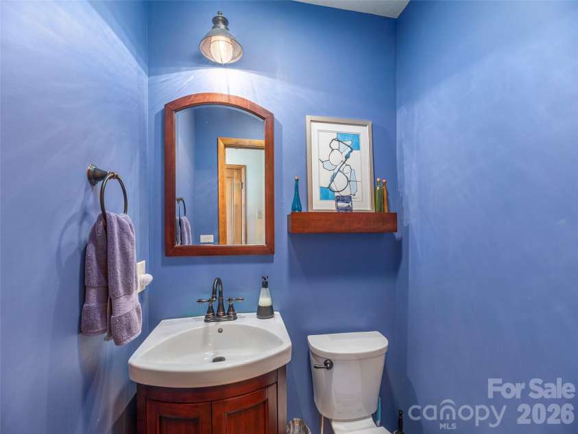 56 Southwicke Drive, Arden, NC 28704.  MLS# CAR4368299, YatesRealty ID 11771. 1/2 Bath on the Main Level