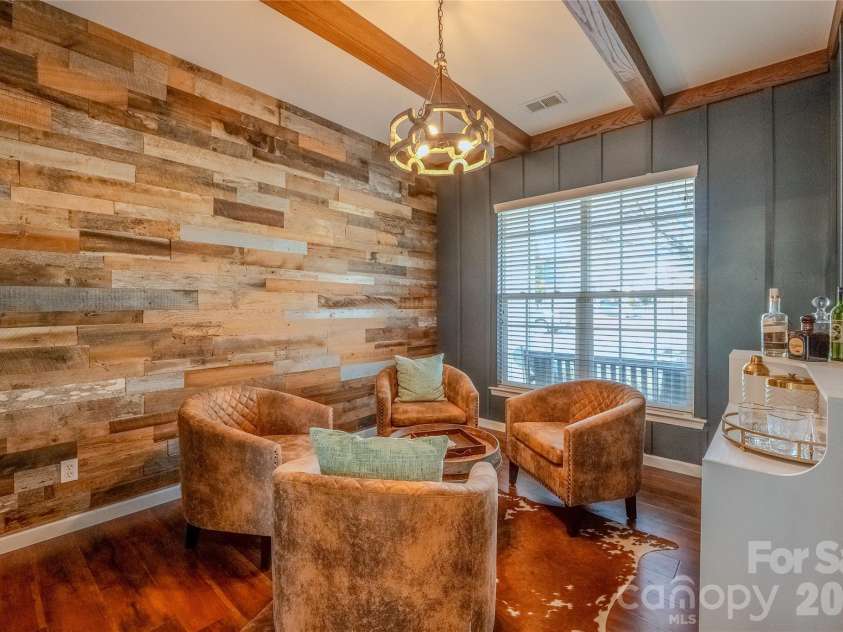 3001 Azalea Hills Drive, Charlotte, NC 28262.  MLS# CAR4366614, YatesRealty ID 11772. 