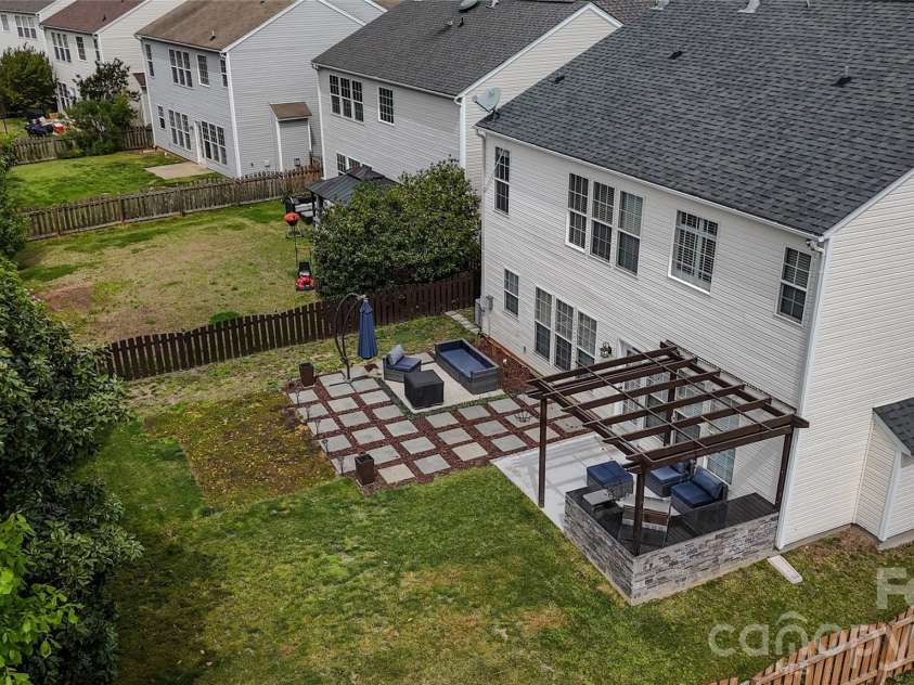3001 Azalea Hills Drive, Charlotte, NC 28262.  MLS# CAR4366614, YatesRealty ID 11772. 