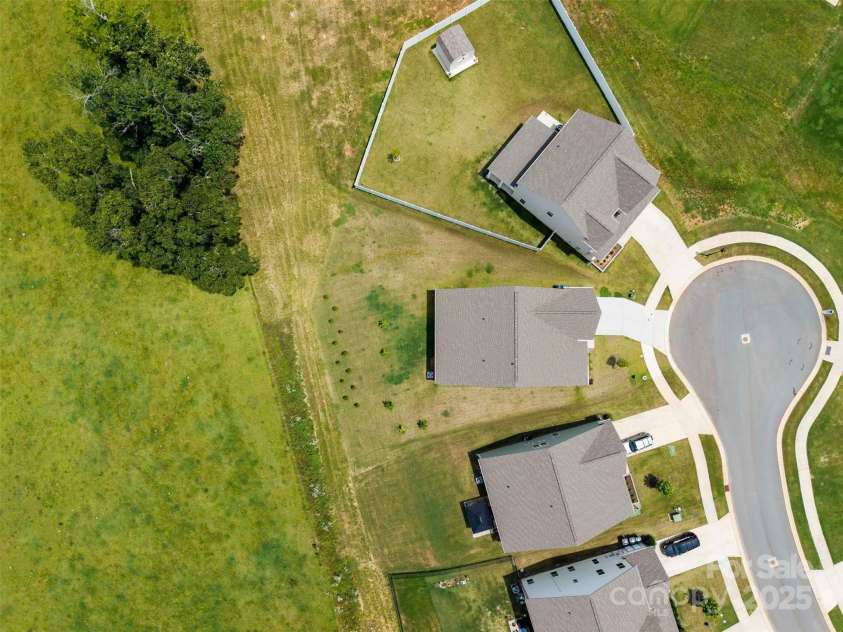 117 Carmine Court, Troutman, NC 28166.  MLS# CAR4269982, YatesRealty ID 11774. 