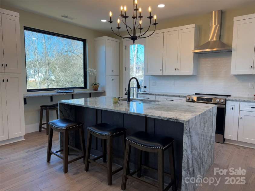 150 Driftwood Drive, Mooresville, NC 28117.  MLS# CAR4212445, YatesRealty ID 11774. 