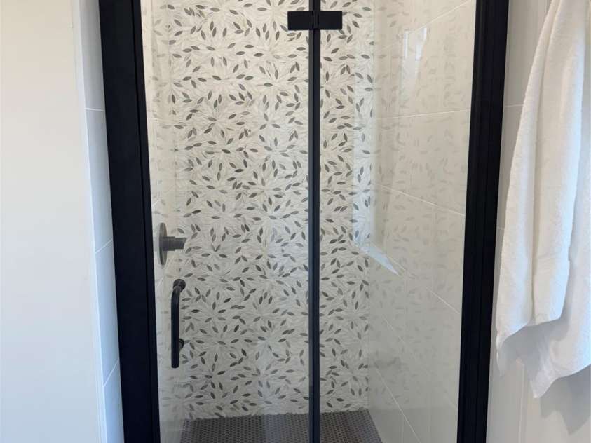 150 Driftwood Drive, Mooresville, NC 28117.  MLS# CAR4212445, YatesRealty ID 11774. 