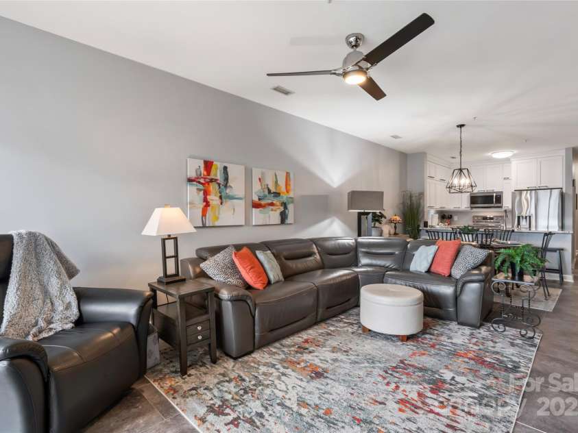 18840 Nautical Drive, Cornelius, NC 28031.  MLS# CAR4293145, YatesRealty ID 11775. 