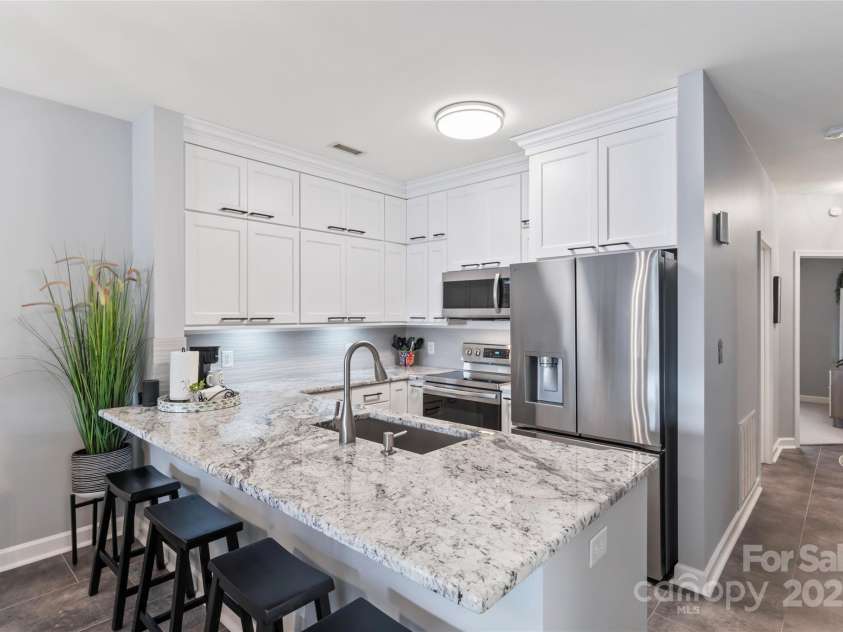 18840 Nautical Drive, Cornelius, NC 28031.  MLS# CAR4293145, YatesRealty ID 11775. 