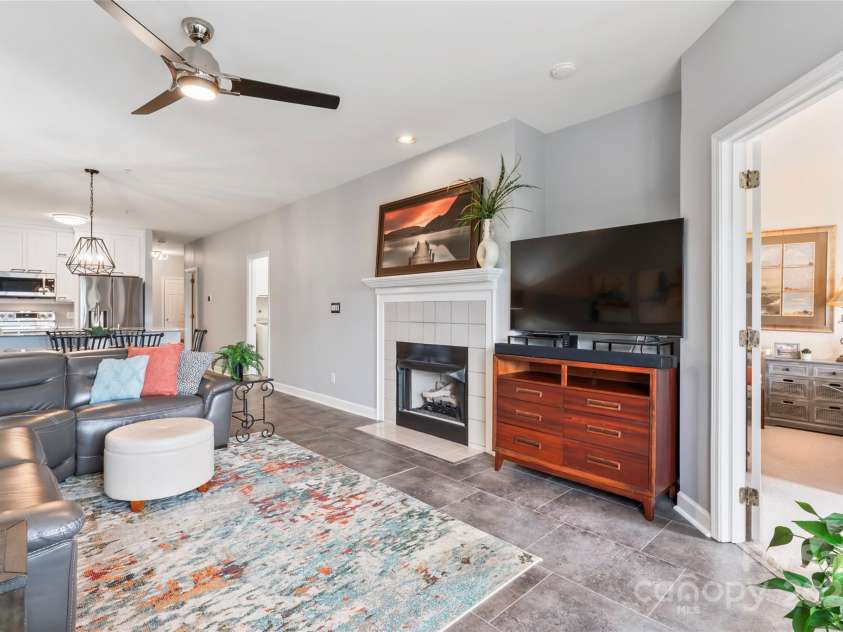 18840 Nautical Drive, Cornelius, NC 28031.  MLS# CAR4293145, YatesRealty ID 11775. 