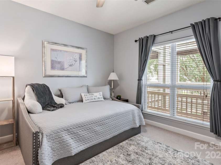 18840 Nautical Drive, Cornelius, NC 28031.  MLS# CAR4293145, YatesRealty ID 11775. 