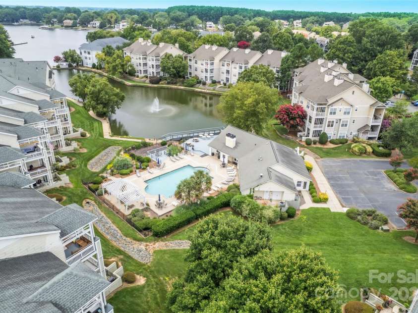 18840 Nautical Drive, Cornelius, NC 28031.  MLS# CAR4293145, YatesRealty ID 11775. 