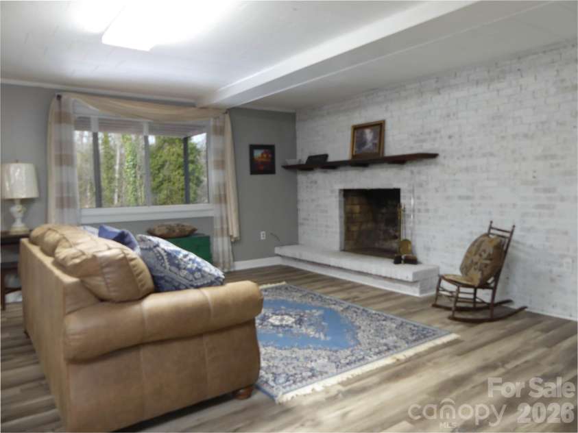 40 Forest Avenue, Granite Falls, NC 28630.  MLS# CAR4342329, YatesRealty ID 11775. 