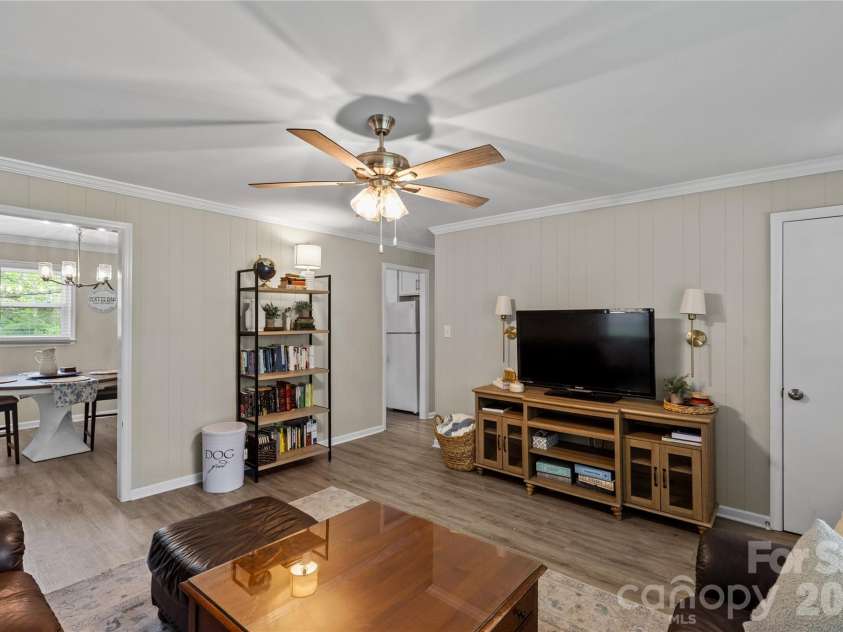 1143 Potter Road, Lancaster, SC 29720.  MLS# CAR4365057, YatesRealty ID 11776. 