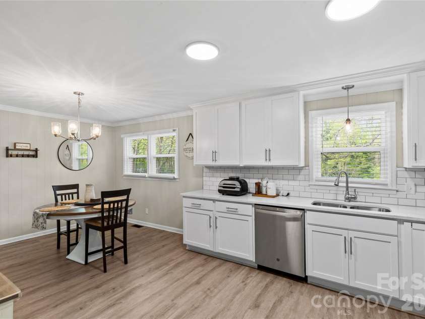 1143 Potter Road, Lancaster, SC 29720.  MLS# CAR4365057, YatesRealty ID 11776. 